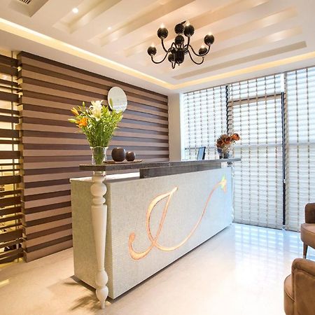Jasmine Boutique Hotel Jasola New Delhi Buitenkant foto