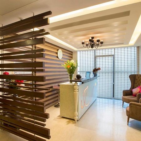 Jasmine Boutique Hotel Jasola New Delhi Buitenkant foto