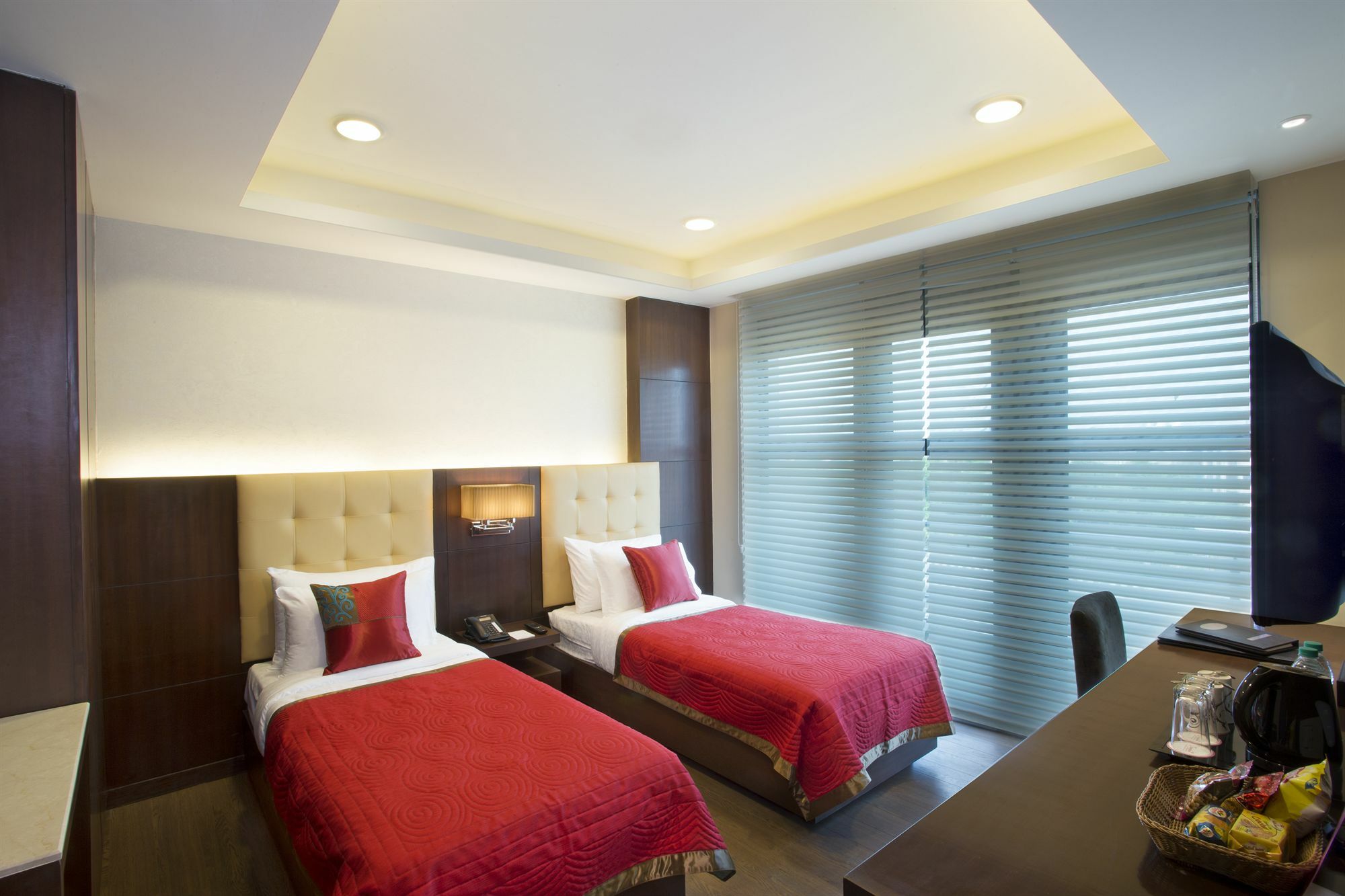 Jasmine Boutique Hotel Jasola New Delhi Buitenkant foto